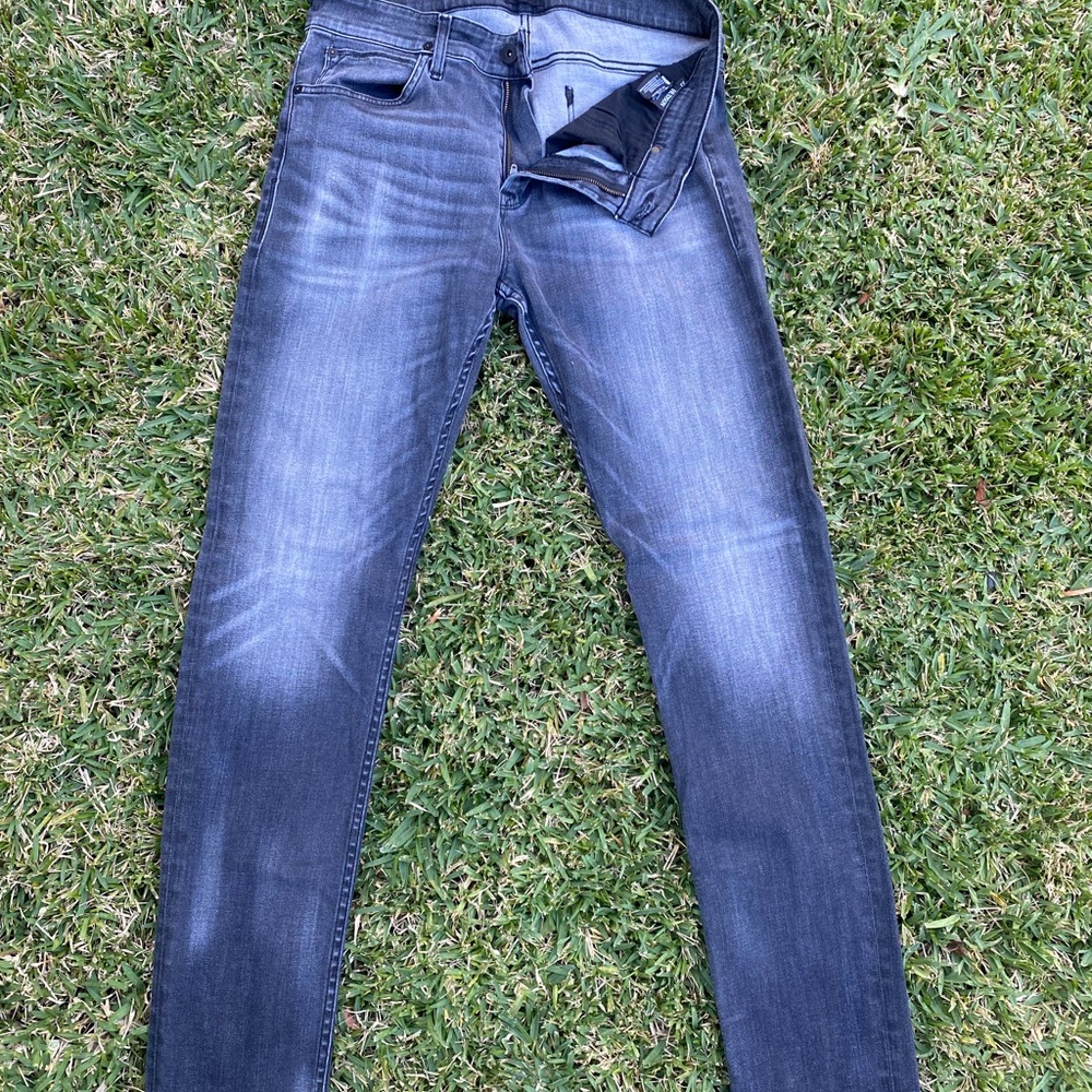 HUDSON MENS destressed charcoal skinny stretch jean